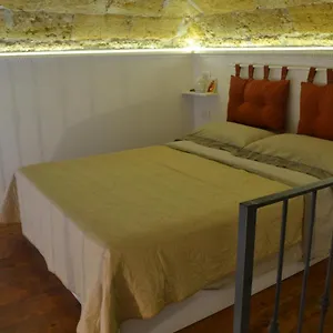  Appartamento Casavostra Bellissimo Con Giardino.